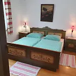 Apartamento In Bodental Near Slopes *