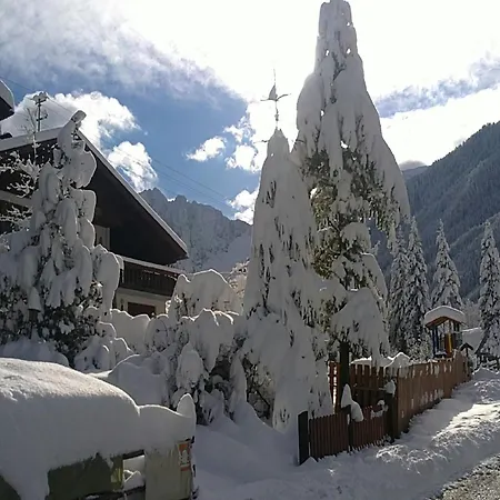 In Bodental Near Slopes * Oreinschnak