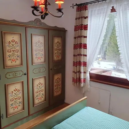 In Bodental Near Slopes * Oreinschnak