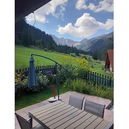 In Bodental Near Slopes Oreinschnak